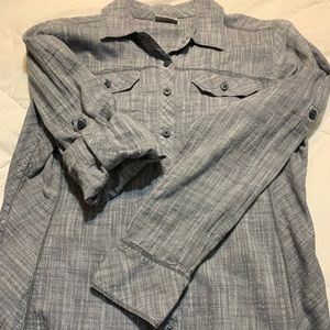 Columbia button up shirt size medium.